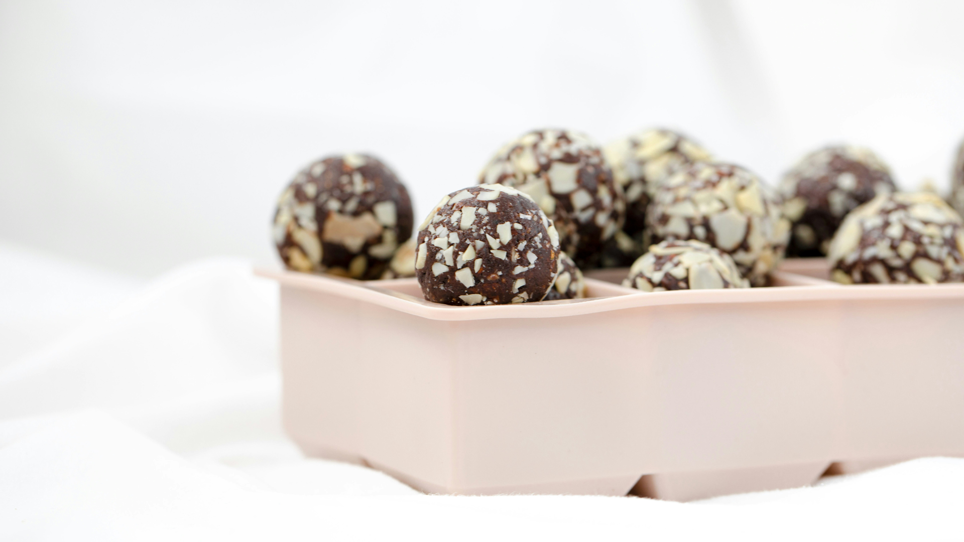 5 Healthy Eating Hacks: Game-Changing Tips for Clean Eating - Pretty in ...