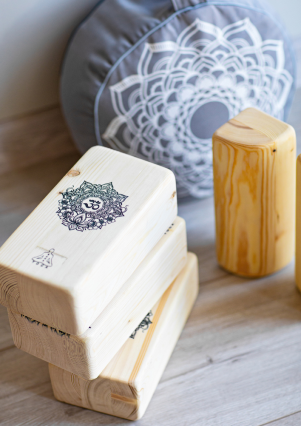 Best Recovery Yoga Poses to Try at Home for Beginners