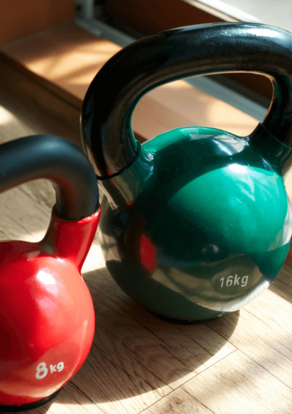 fitness gear to perform 5 best exercises for knee pain at home